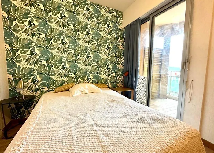 Luminous T3 In The Heights Of Apartmán